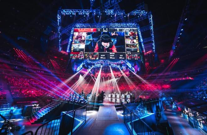 在本届亚冬 在本届亚冬