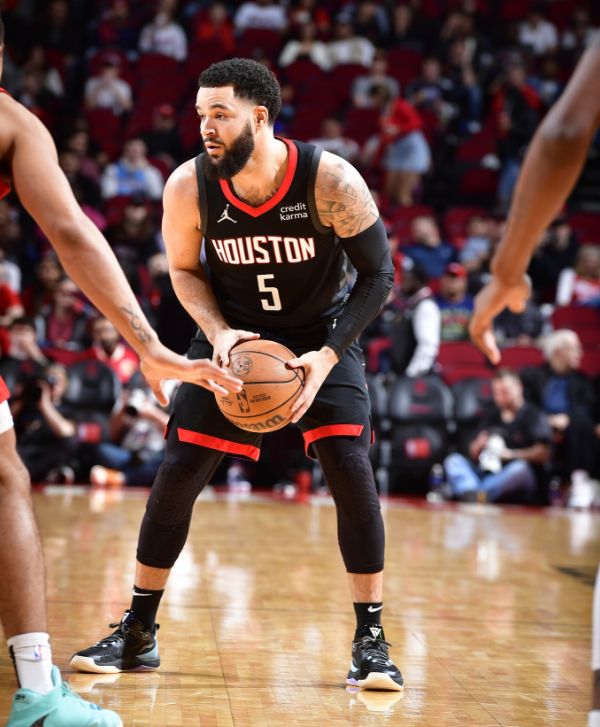 中场调度均 中场调度均