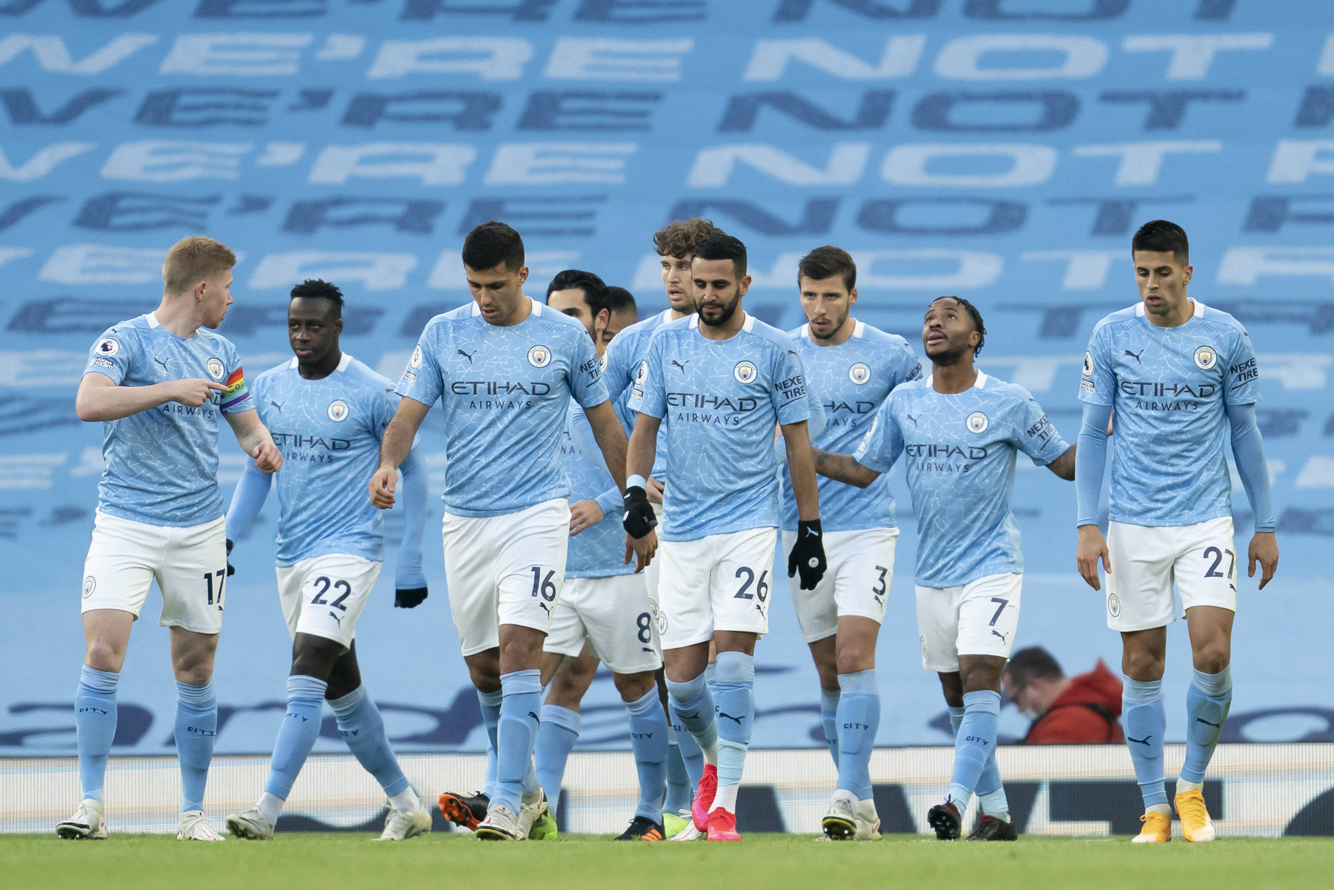 湖人退防站 湖人退防站