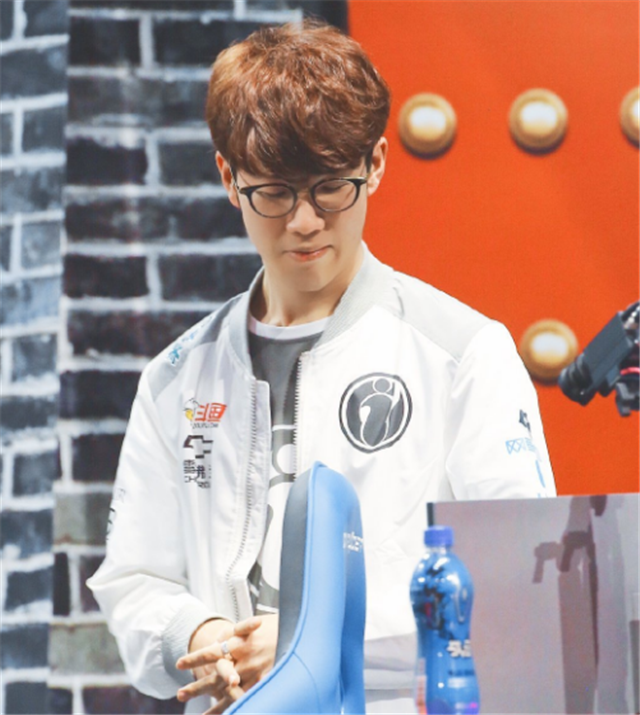 单桌买入 单桌买入