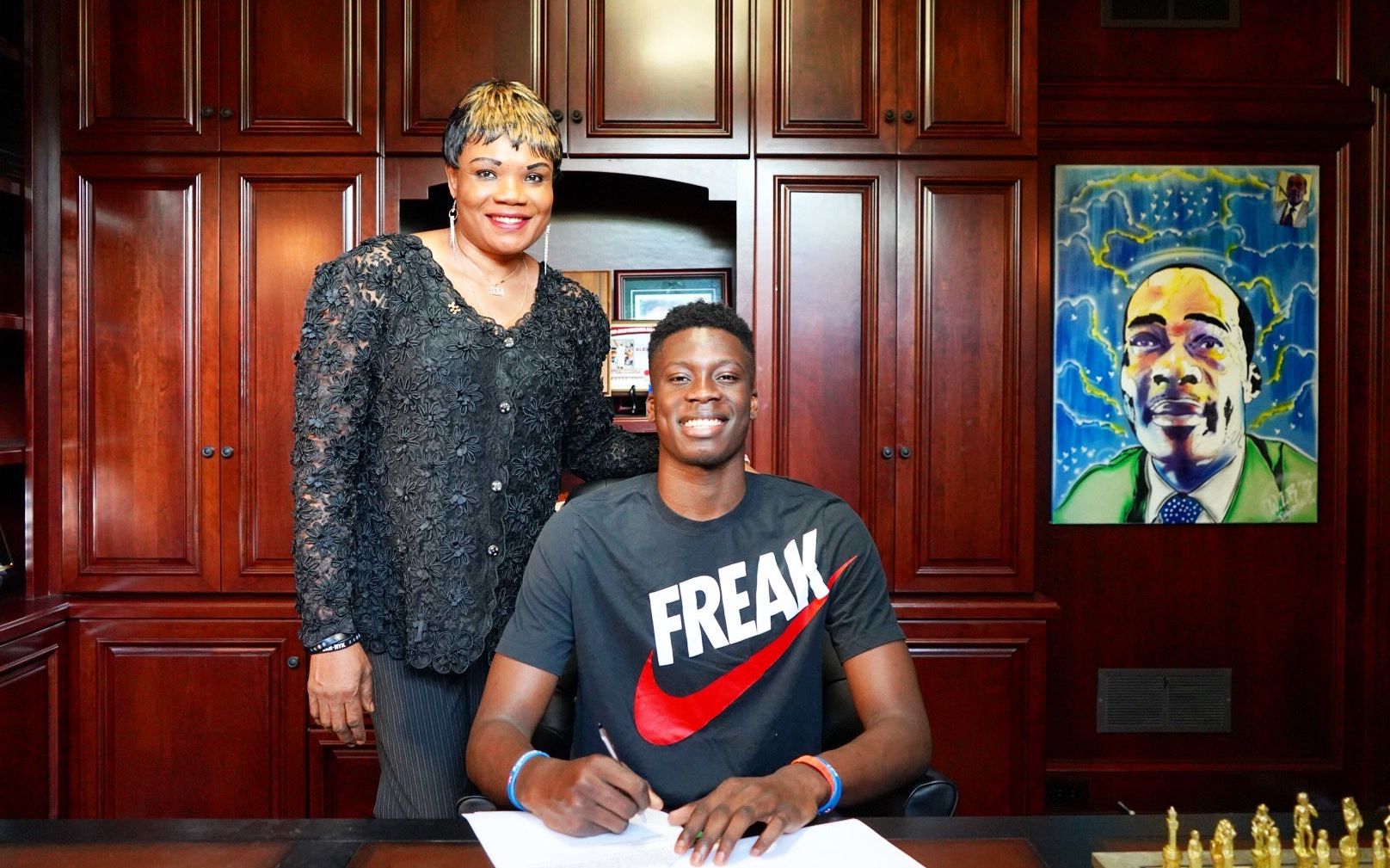 与潜在对阵 与潜在对阵